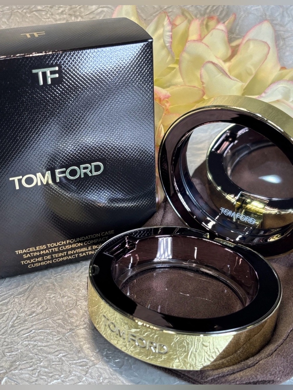 TOM FORD TRACELESS TOUCH FOUNDATION *CASE ONLY* Fits Flawless cushion refill NIB